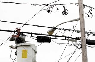 Optimum is building its fiber optic infrastructure in the Park