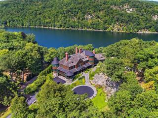 House in Tuxedo Park