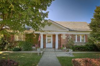 Tuxedo Park Library