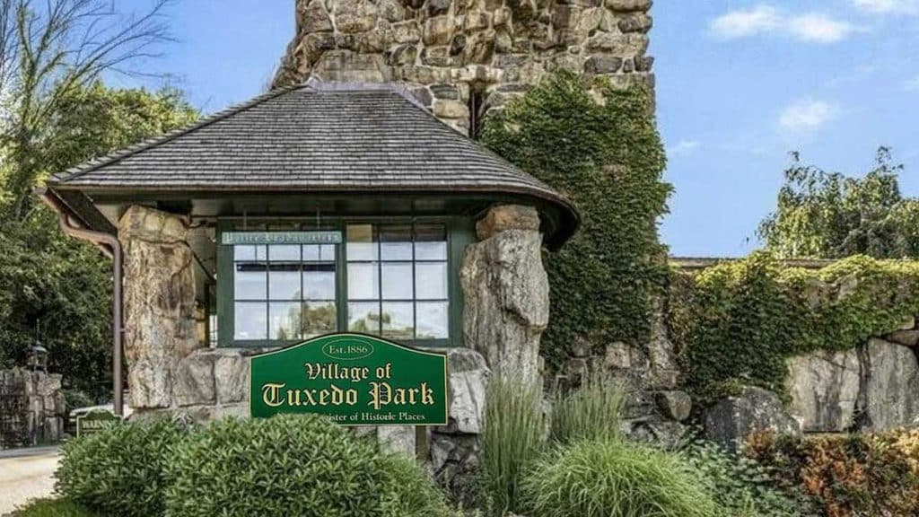 Village-of-Tuxedo-Park-NY-Gatehouse